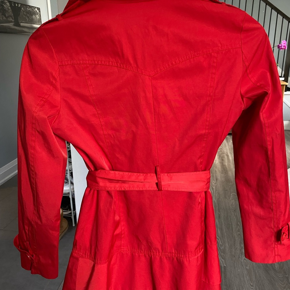 Guess Jacket -Size Medium - Picture 2 of 3